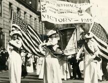 Suffragette march in New York City, 1915
